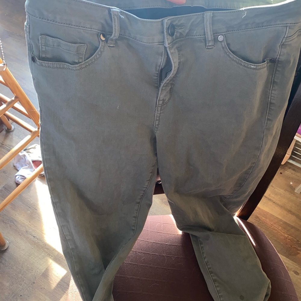 Slimming Green Jeans